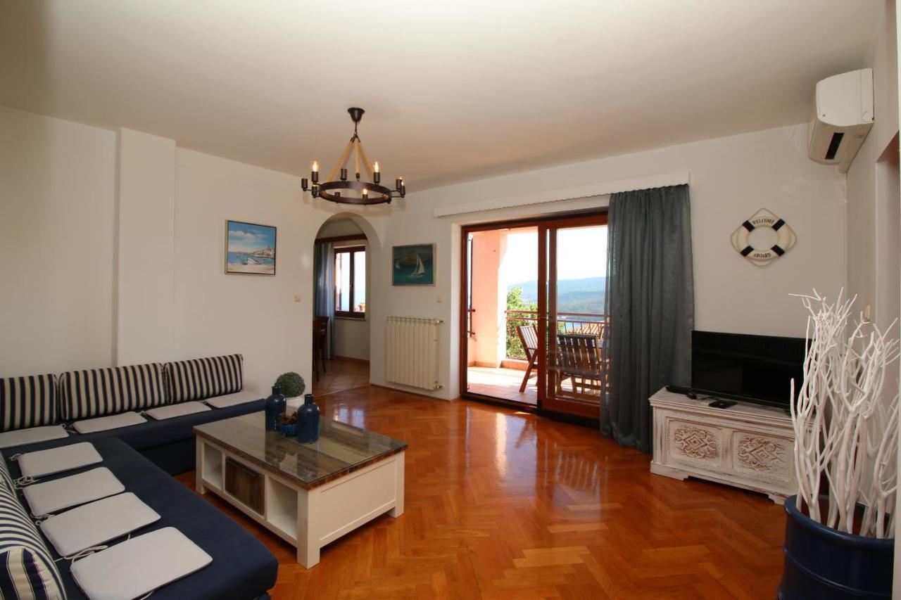 Apartments With A Parking Space Rabac, Labin - 7429 Bagian luar foto