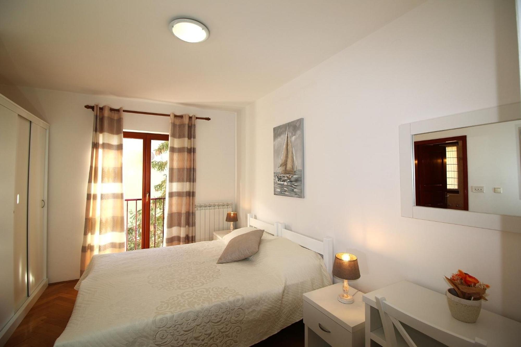 Apartments With A Parking Space Rabac, Labin - 7429 Bagian luar foto